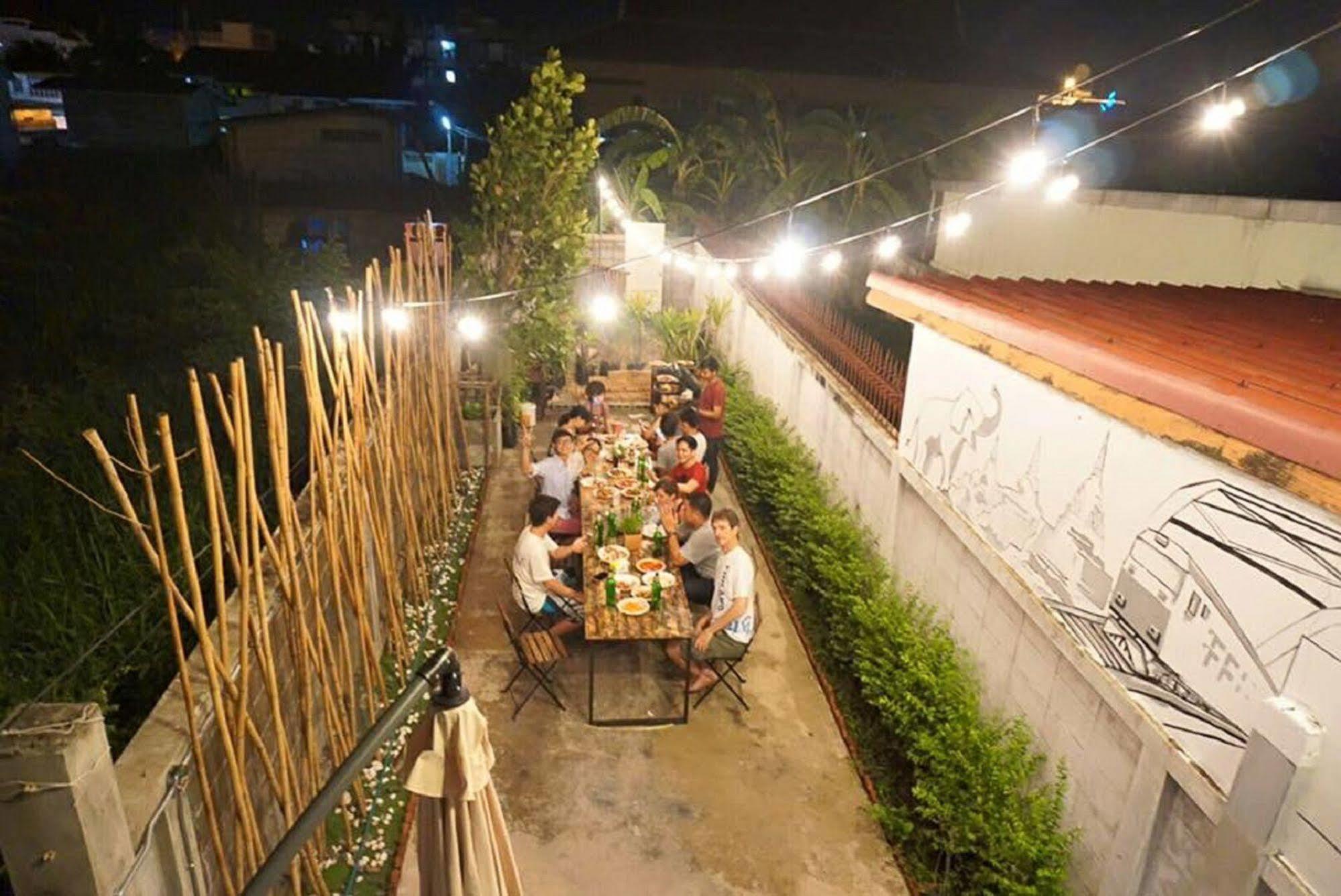 Allsum Hostel Αγιουτάγια Εξωτερικό φωτογραφία