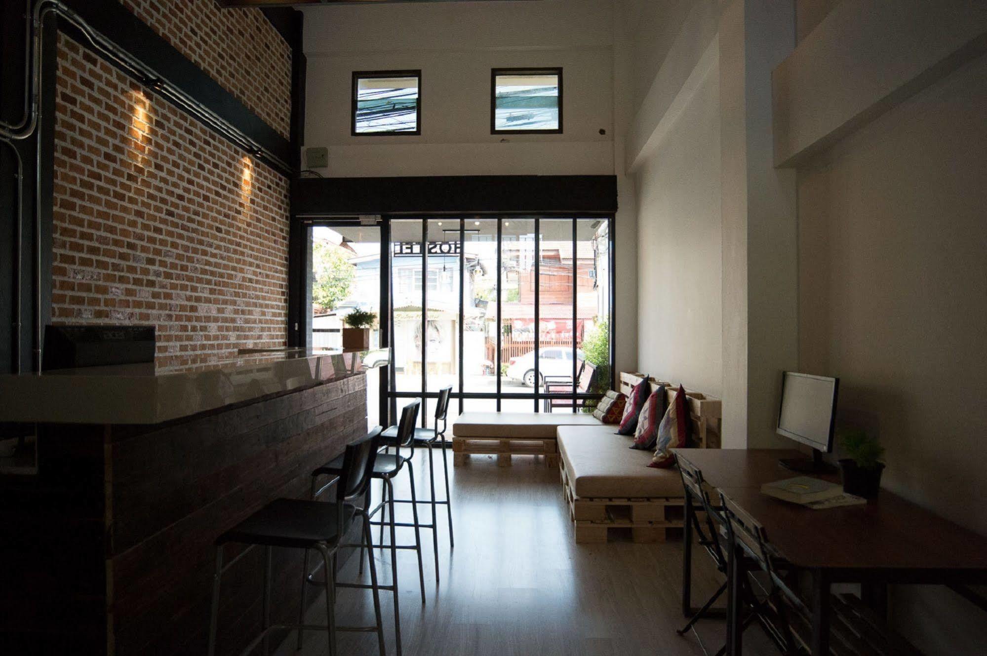 Allsum Hostel Αγιουτάγια Εξωτερικό φωτογραφία